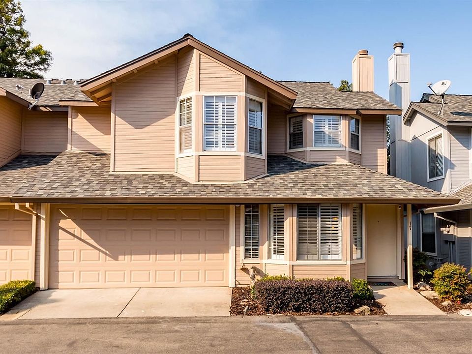 1st image of 17 Marty Cir