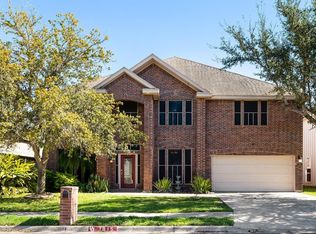 1915 Bunting Ln, Mission, TX 78572