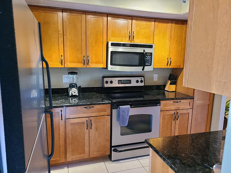 6651 N Campbell Ave #169 — Photo 8