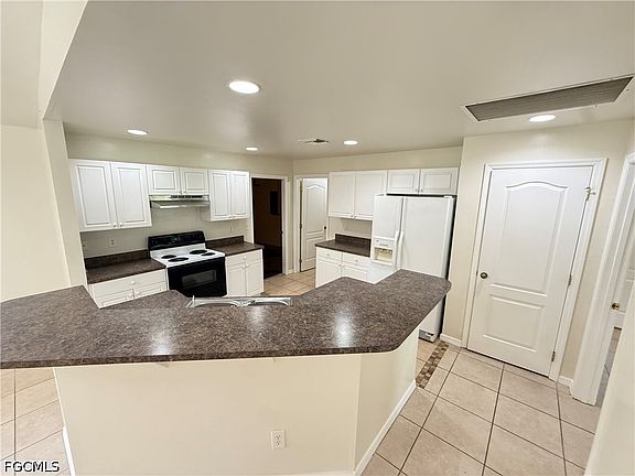 4th image of 3507 4th St W