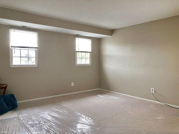 330D32EF-9104-4C9E-BCCF-66150EBC1D8A