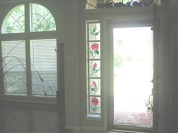 3rd image of 3710 Echo Mountain Dr