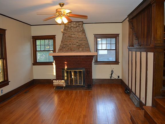 3rd image of 116 Stewart Ave