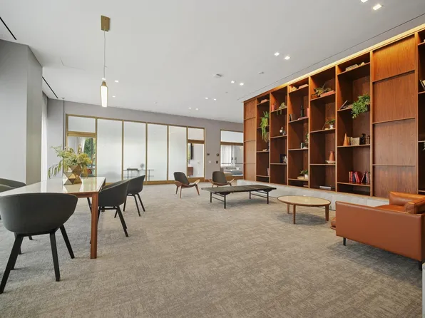 75 Park Lane South image 35 of 45