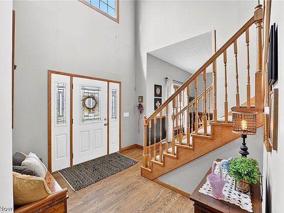 3rd image of 7582 Wilton Ln