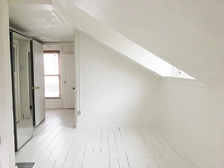 1409 Bruce Randolph Ave — Photo 15