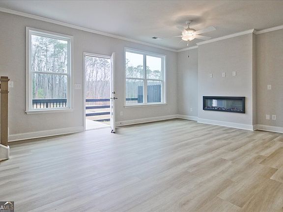 4th image of 3570 Birdstone #3