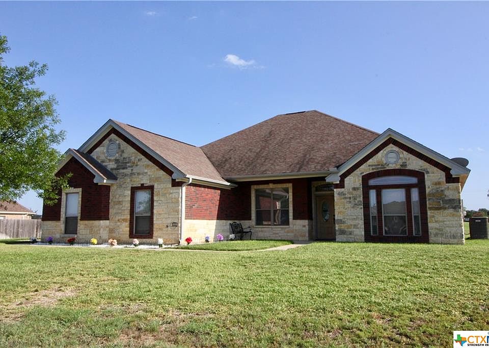 1st image of 220 Coleton Dr