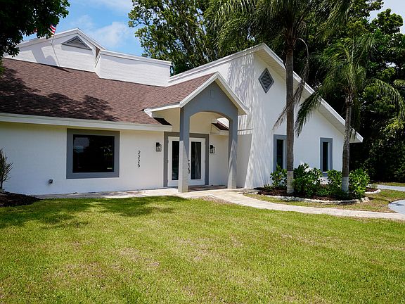 4th image of 2225 Cortez Avenue