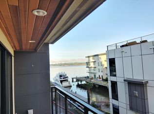 6401 Lake Washington Blvd NE APT 301, Kirkland, WA 98033