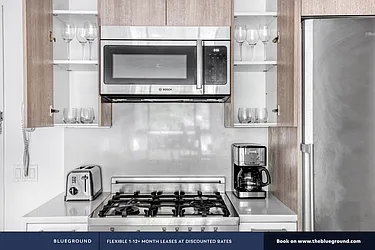 Rented by The Blueground