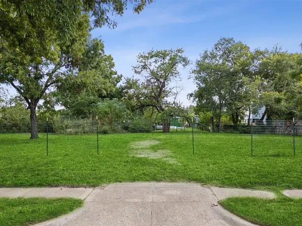 1838 Akron St, Dallas, TX 75212