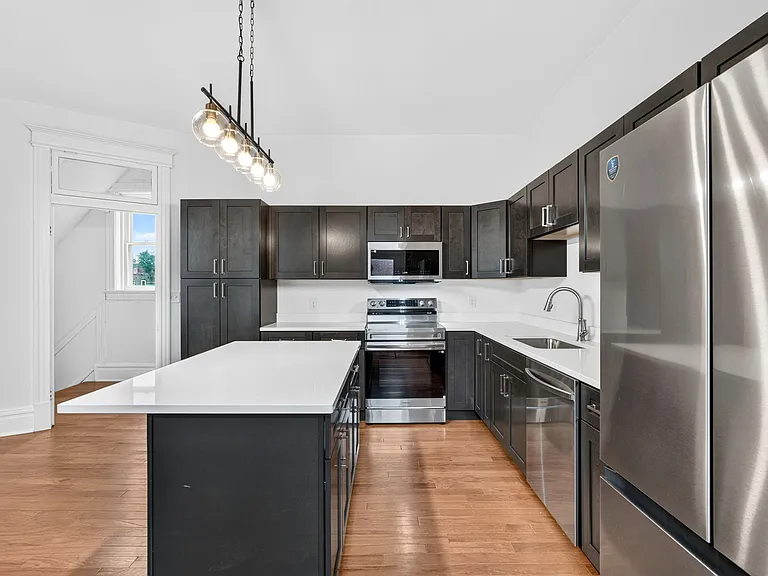 2722 Armand Pl #2F — Photo 18