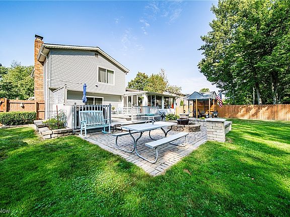 5th image of 5763 Grovewood Dr