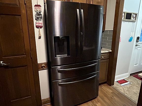 2nd image of 813 Binker Dr