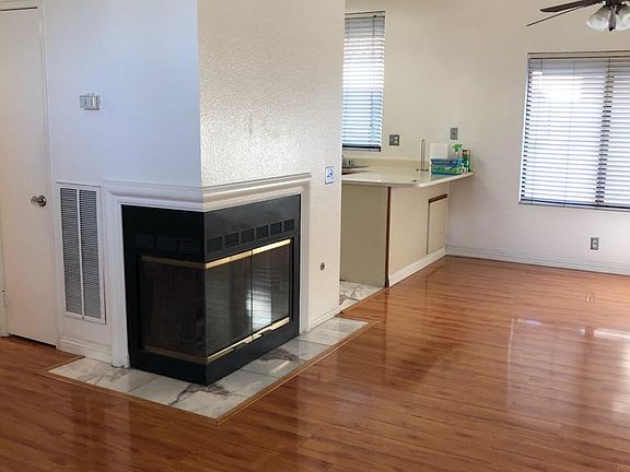 4th image of 564 Park Shadow Ct