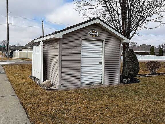 2nd image of 507 Wild Plum Way