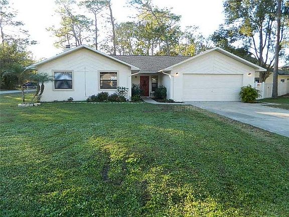 2nd image of 23952 Forest View Dr