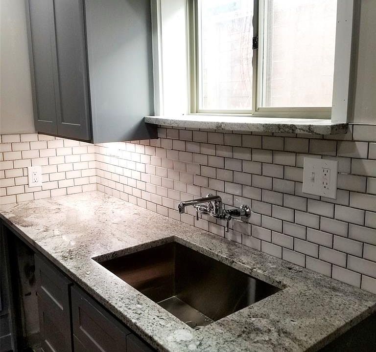 1st image of 4719 Oakshire Dr #5B