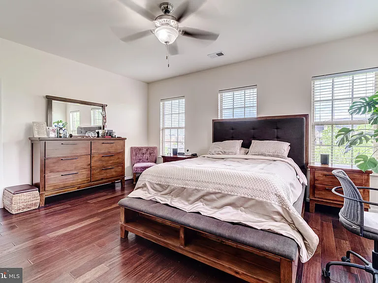 510 Overlook Park Dr #32 — Photo 37