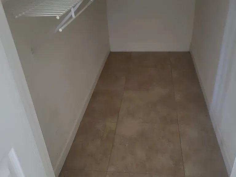5049 Pine Lake Ct — Photo 46