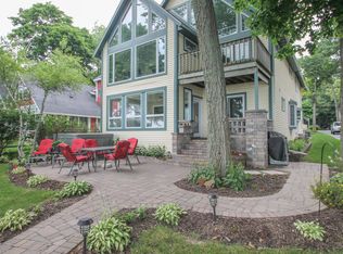 1919 S Shore Dr, Delavan, WI 53115