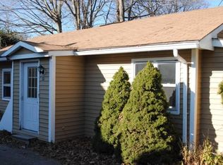 20 Homestead Ln, Greenwich, CT 06831