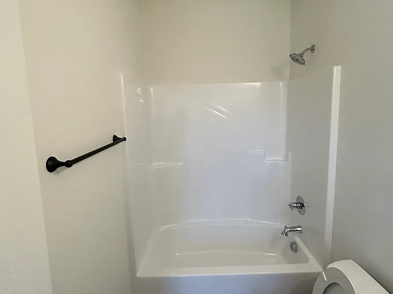 131 Summer St — Photo 12