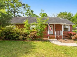 805 N King Charles Rd, Raleigh, NC 27610