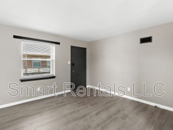 3rd image of 3112 Arsenal St APT 7