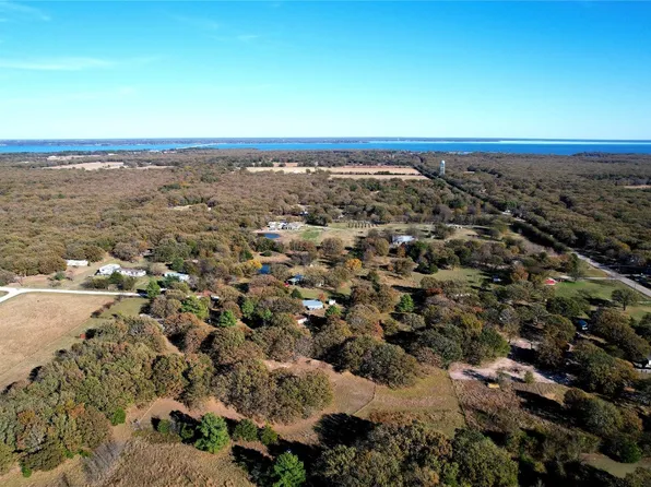 1100 Cherokee Dr, Quinlan, TX 75474