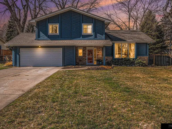 2212 S 164th Ave, Omaha, NE 68130