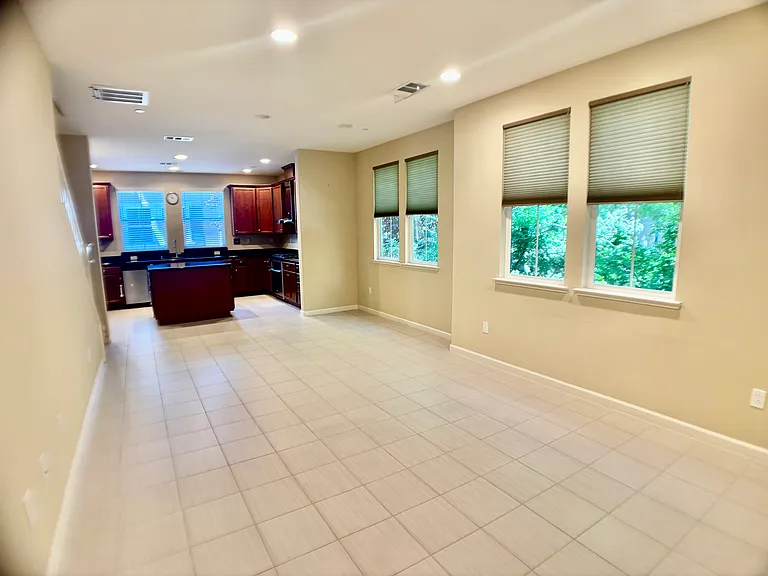 1581 Shore Pl #8 — Photo 14