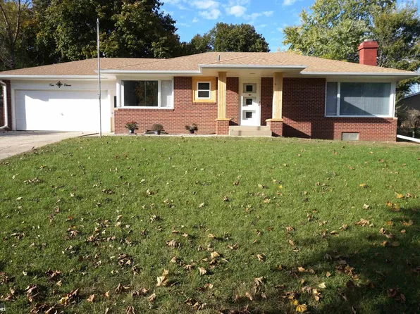 211 Perch St, Carroll, IA 51401