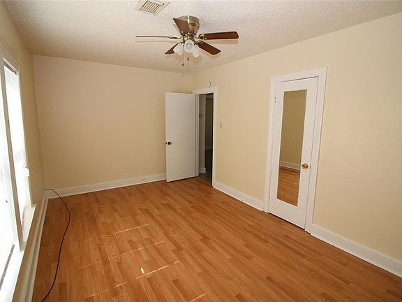 5th image of 816 11th Ave N