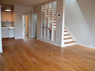 560 Monroe St, Brooklyn, NY, 11221