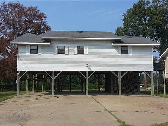 2nd image of 2080 Bayou Darbonne Dr