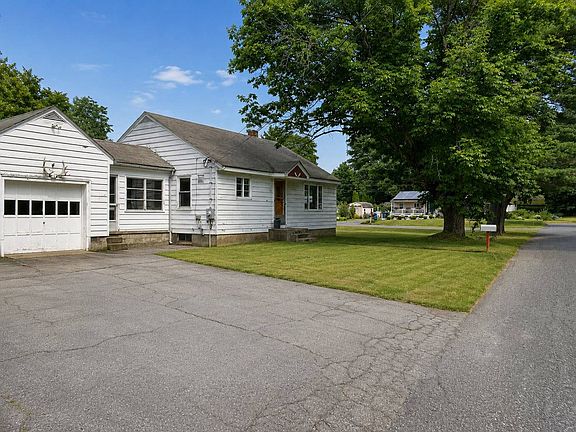3rd image of 10 Rice St