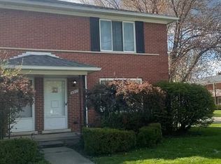 31937 Jefferson Ave, Saint Clair Shores, MI 48082
