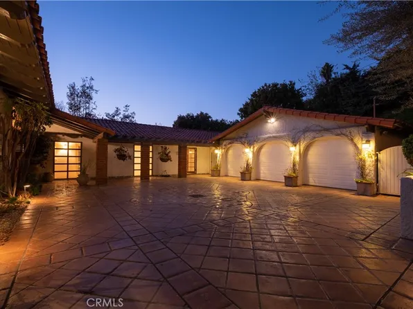 1451 Foothill Blvd, Santa Ana, CA 92705