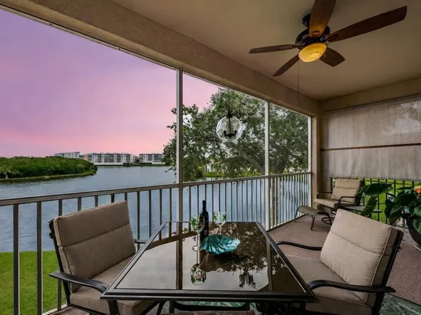 6363 99th Way N APT 12I, Seminole, FL 33708