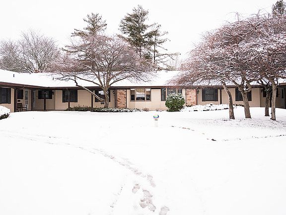 2nd image of 217 Bona Vista Dr NW #29