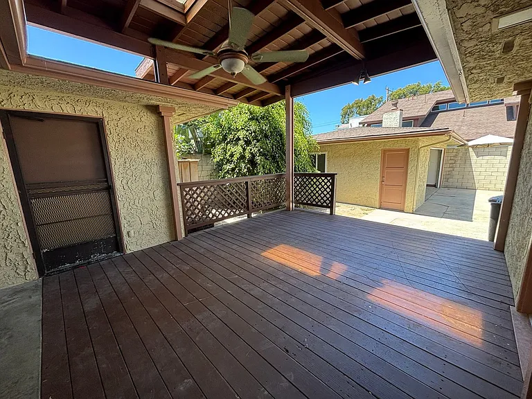4301 Green Ave — Photo 22