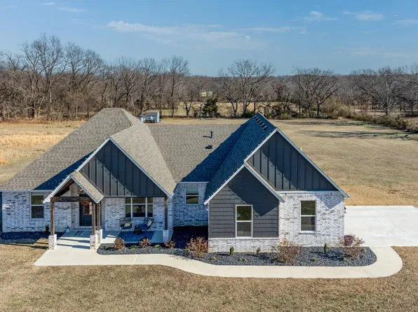 61328 E 270th Rd, Grove, OK 74344