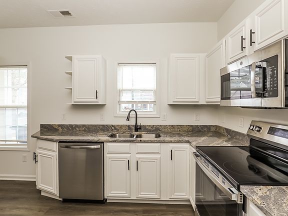 5th image of 2555 Flat Shoals Rd SE #3005