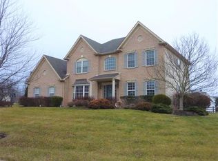 130 Knoll Dr, Collegeville, PA 19426