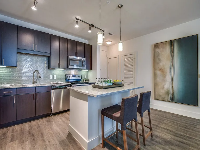 Folio West Houston — Photo 15