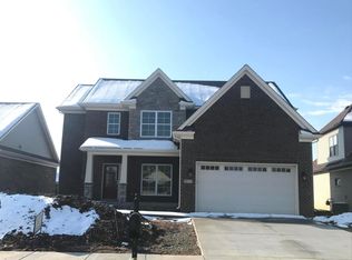 8824 Stara Way, Jeffersontown, KY 40299
