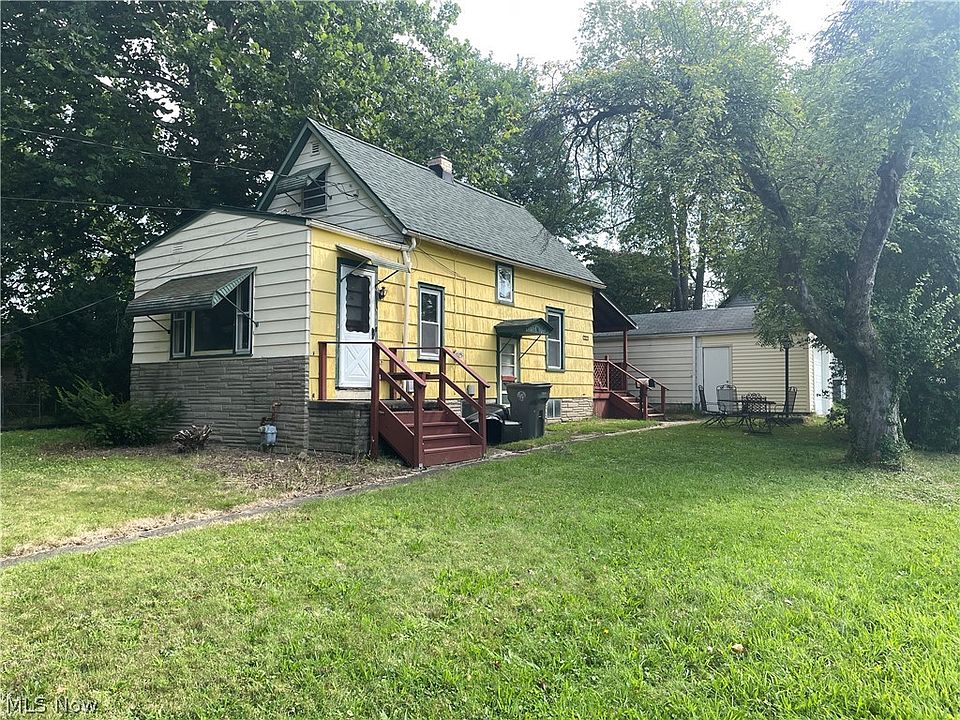 1st image of 263 Matta Ave