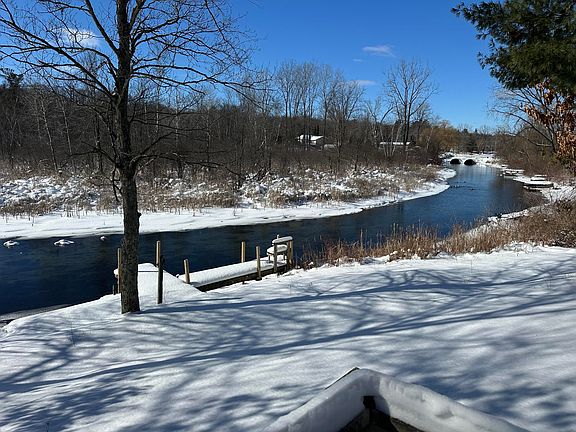 2nd image of 13794 Keiber Rd NE